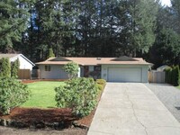 Building Photo - Wonderful 3 Bedroom Rambler in West Park E...