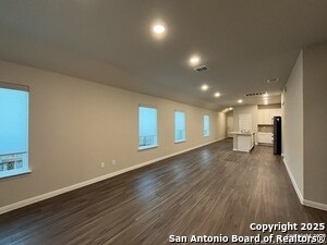 Building Photo - 15015 Homing Mdw