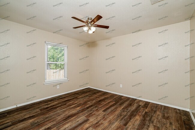 Building Photo - 9209 S 94th E Ave