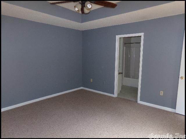 Building Photo - 14 Cedar Ridge Ct