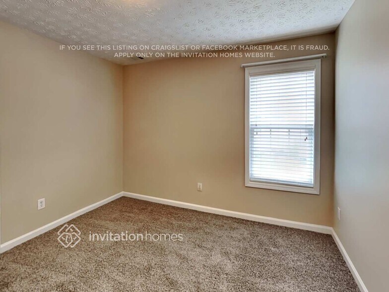 Building Photo - 975 Chapel Hill Dr SE