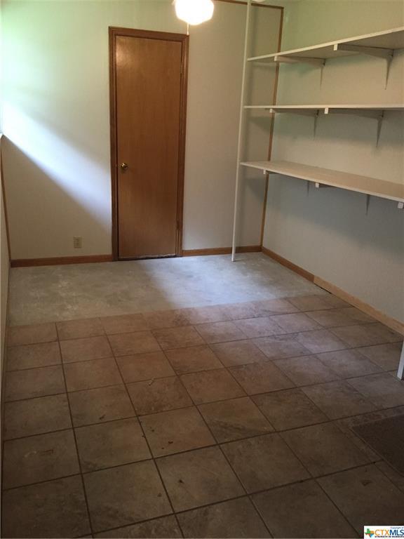 Building Photo - 601 Ridgecrest Dr