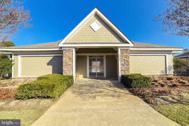 Building Photo - 44509 Gray Wolf St