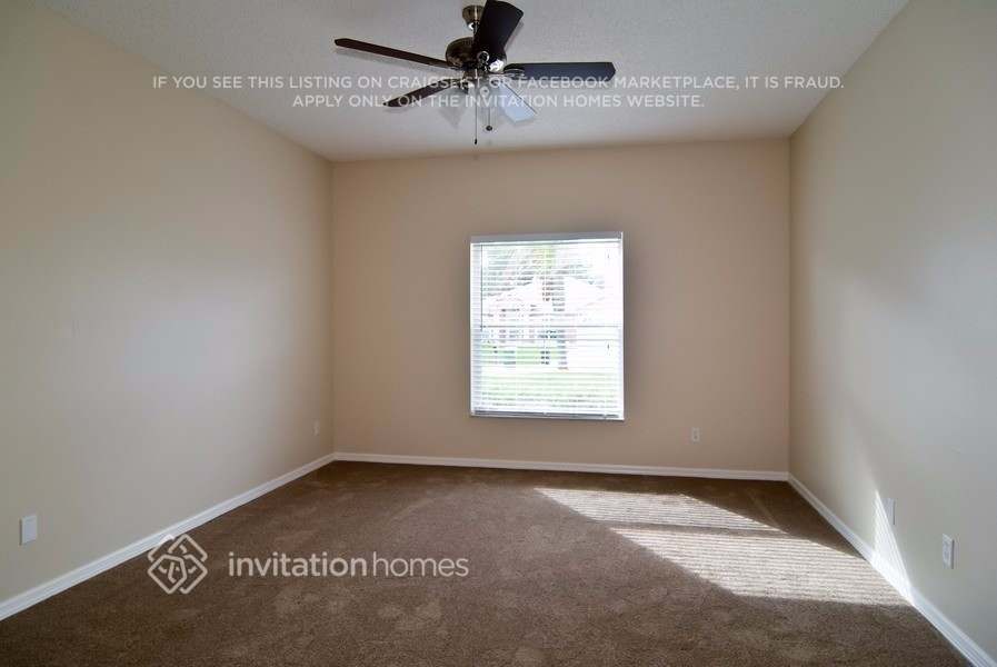 Building Photo - 1385 SE Proctor Ln