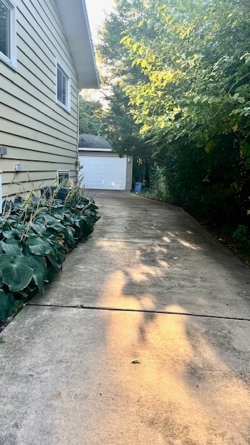 Building Photo - 846 S Hawthorne Ave