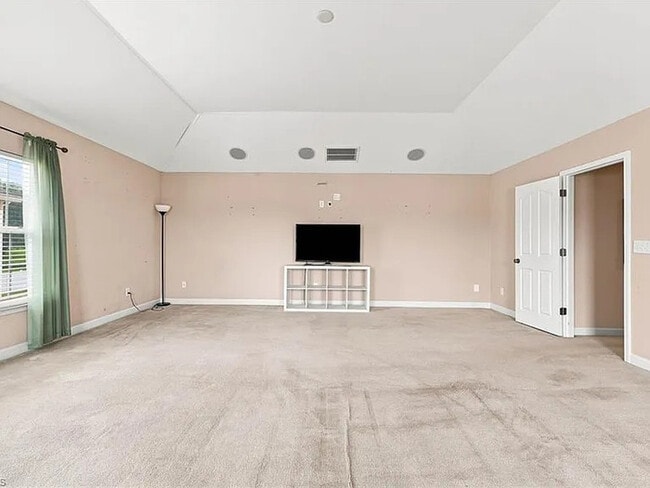 Building Photo - Lease OR Lease to Own