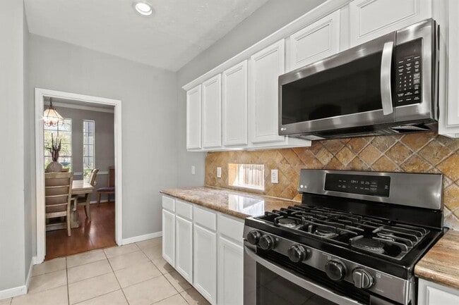 Building Photo - 12523 Avery Vale Ln