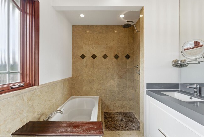 Building Photo - Exceptional Home in the Back of the Valley, Pacifica