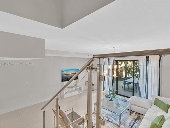 Building Photo - 3040 N Ocean Blvd