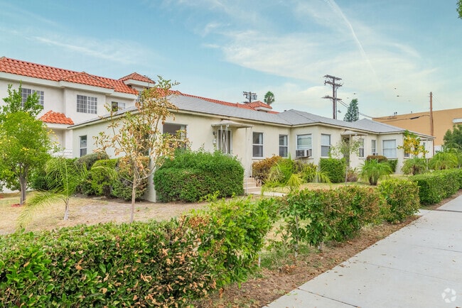 Building Photo - 705 E California Ave
