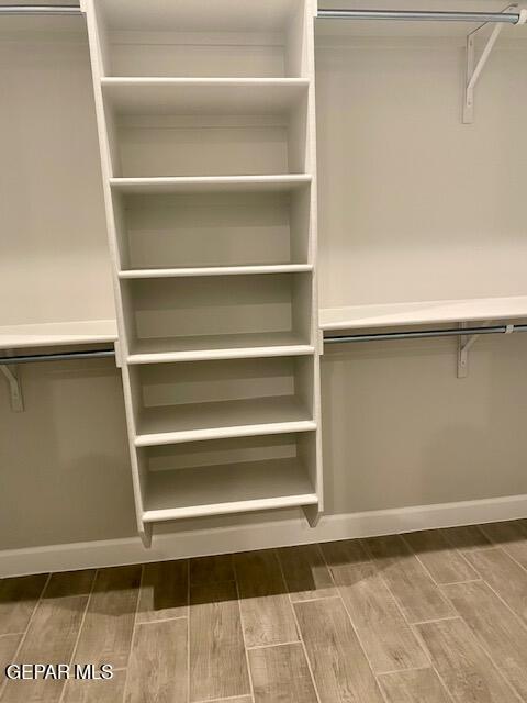 Building Photo - 13972 Summer Vly Ave