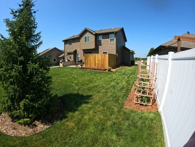 Building Photo - Home For Rent La Vista