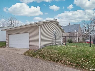 Building Photo - 2159 Frisco Dr