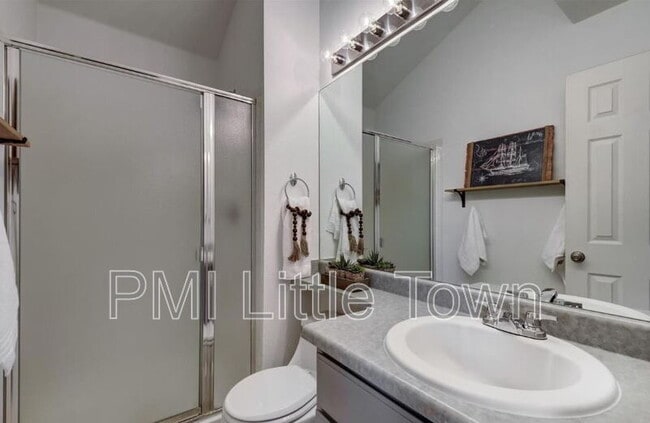 Building Photo - 16681 Martingale Dr