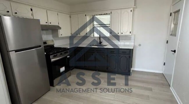 Building Photo - 5 Bedroom Rent to Own Home Available!