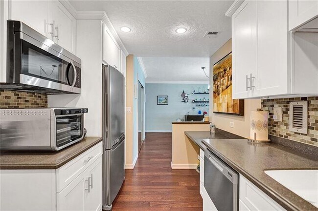 Building Photo - 4250 Galt Ocean Dr