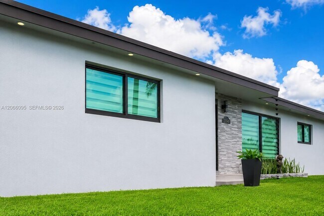 Building Photo - 31140 SW 188th Ave