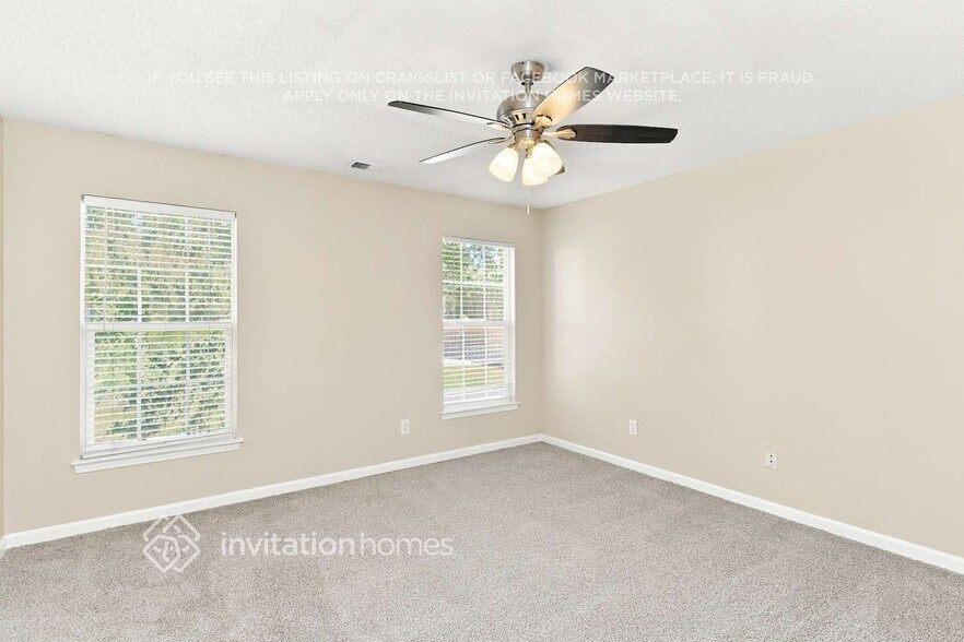 Building Photo - 3517 Lusby Ct