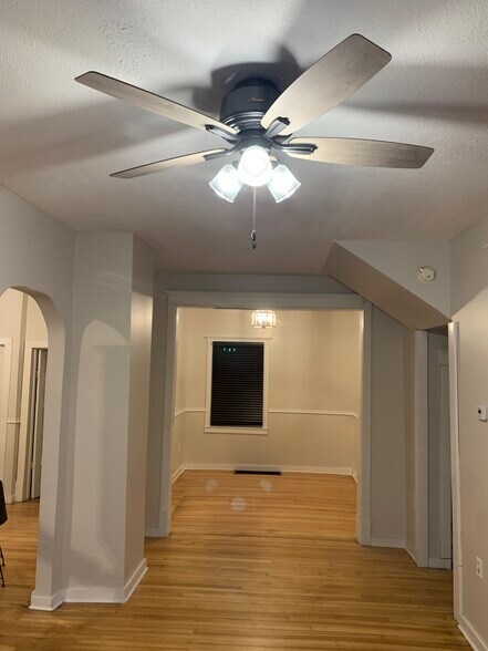 Building Photo - 526 Fisher St