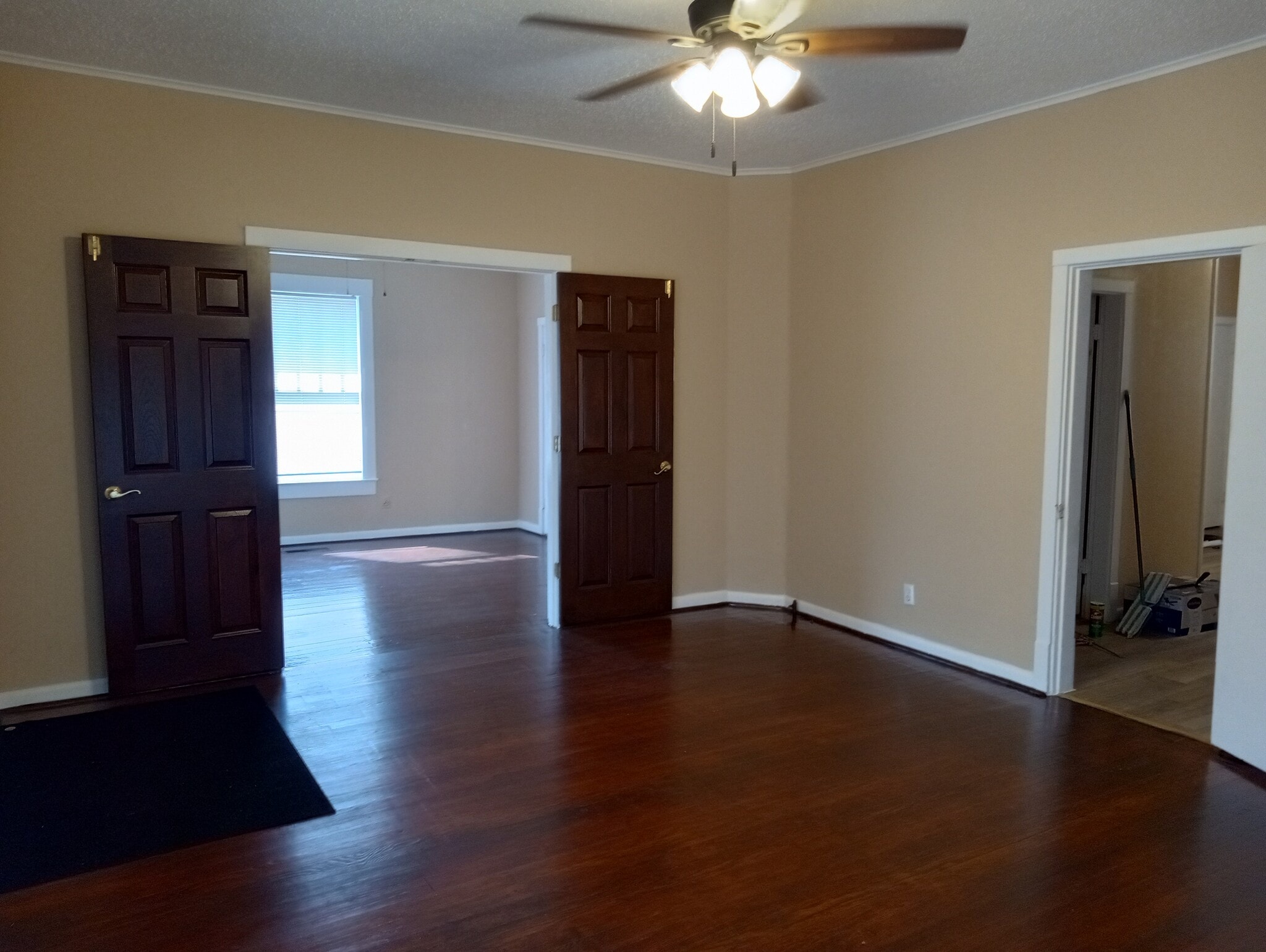 Building Photo - 516 Allen Ave