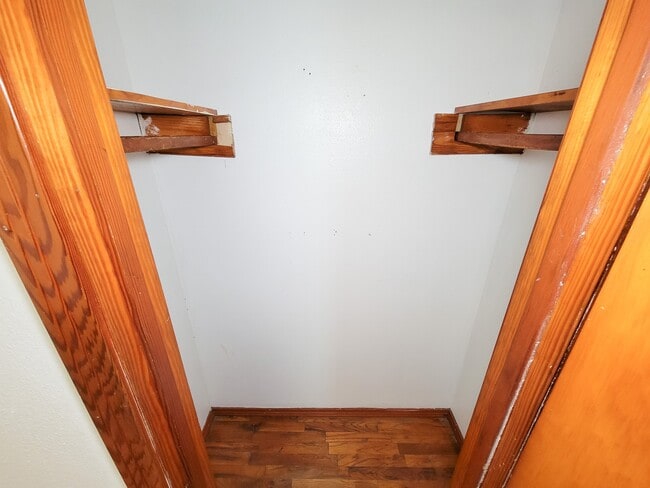 Building Photo - 409 N Parrish St