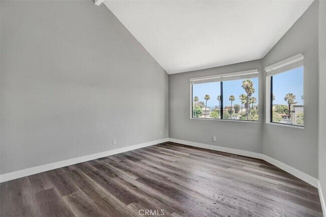 Building Photo - 13104 Glen Ct