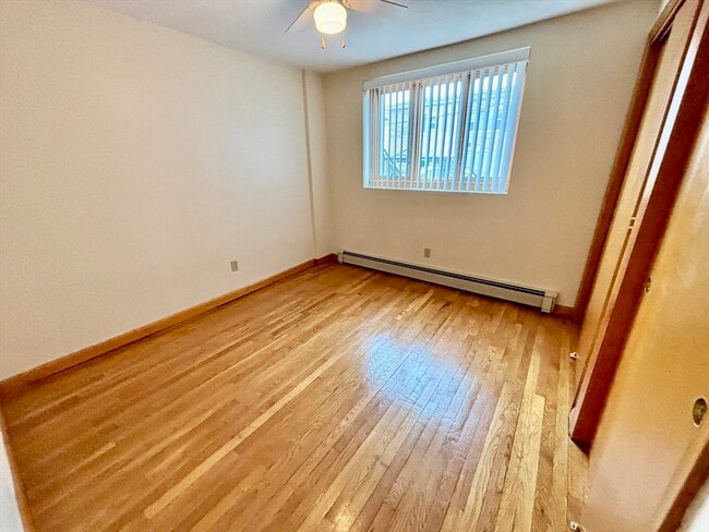 Building Photo - 43 Bryant St