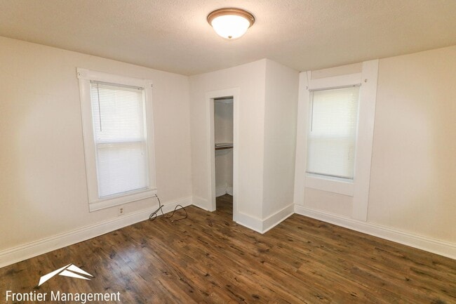 Building Photo - 926 Colorado St