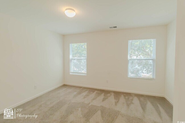 Building Photo - 305 Cherwell ct