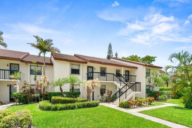 Building Photo - 22148 Palms Way