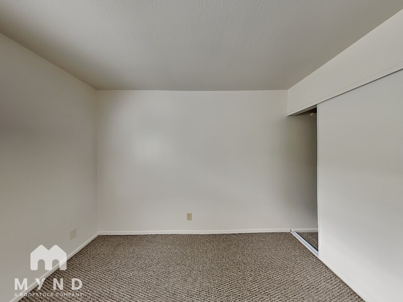 Building Photo - 3270 Probasco Way