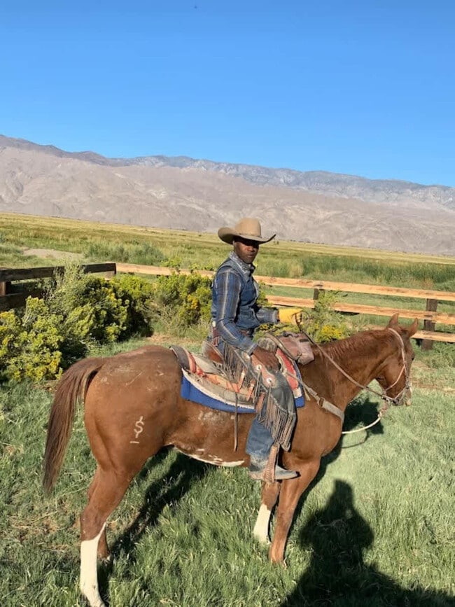 Building Photo - 2908 Lakemont Dr