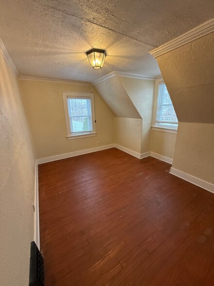 Building Photo - 269 Maxwell St