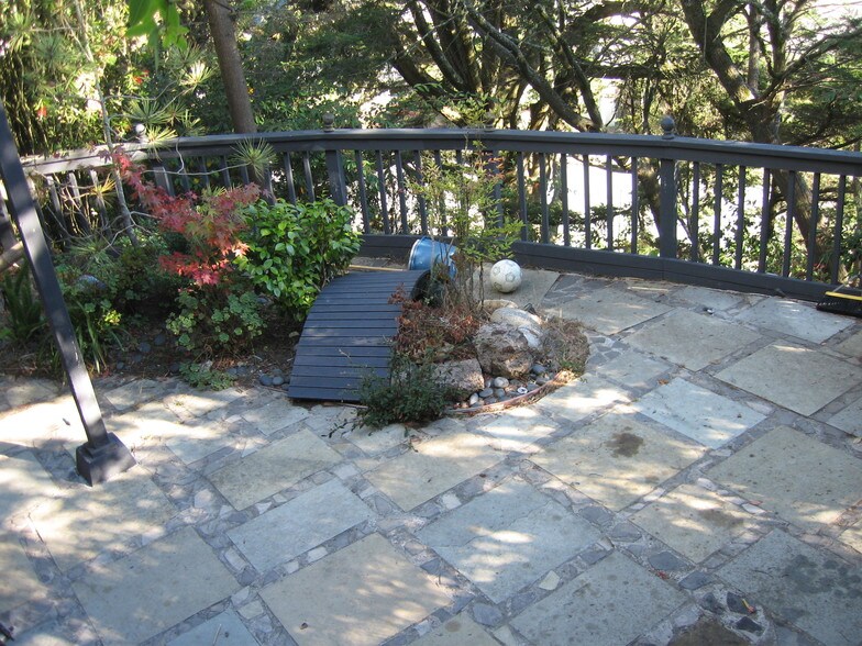 Building Photo - 409 Dellbrook Ave