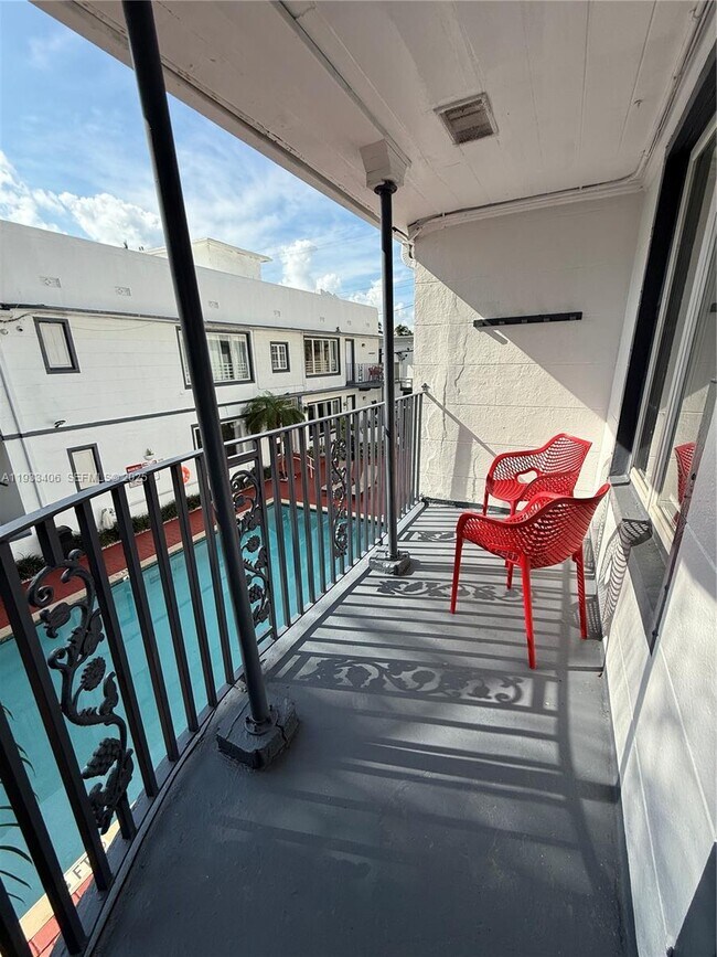 Building Photo - 1540 Jefferson Ave