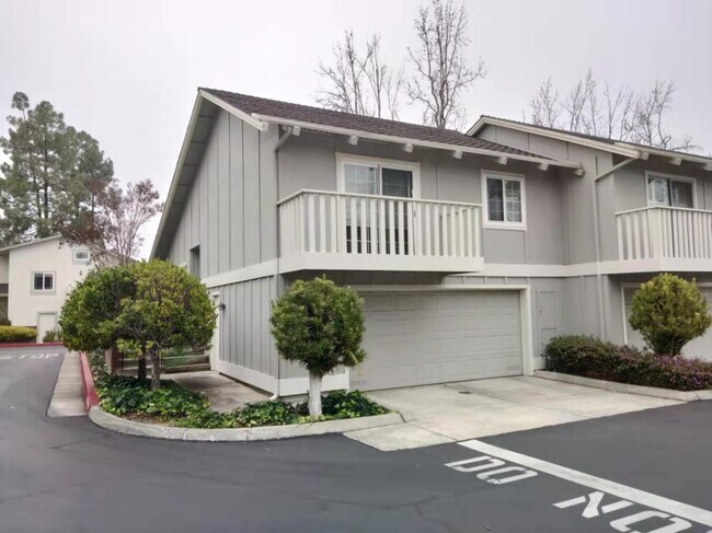 Building Photo - 20267 Northbrook Square