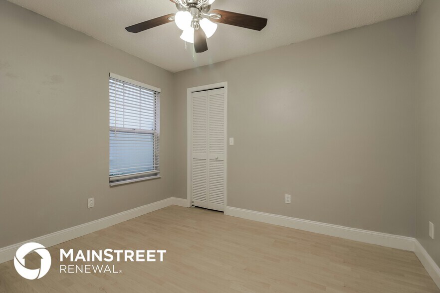 Building Photo - 2134 Churchill Downs Cir