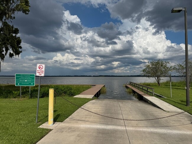 Building Photo - Peek-a-Boo Lake Views of Little Lake Harri...
