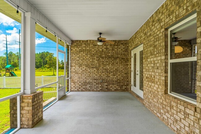 Building Photo - 29 Buddy Ln