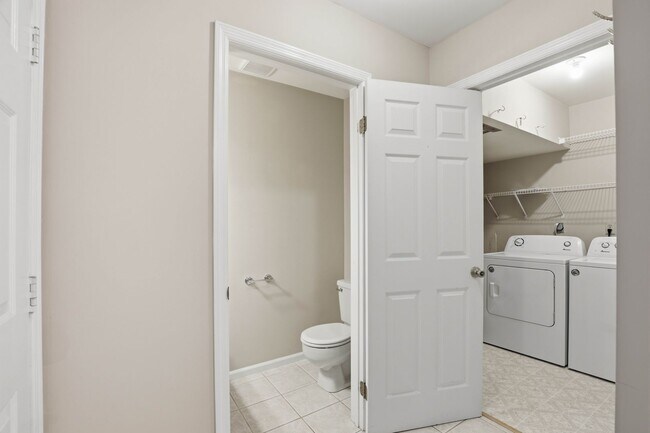 Building Photo - 106 Spring Ridge Ct