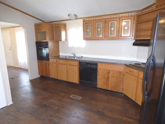 Building Photo - 404 Loggerhead Ct