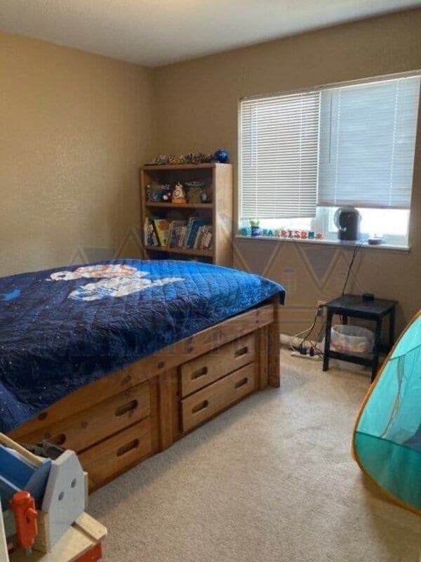 Building Photo - 1205 Boswell Dr