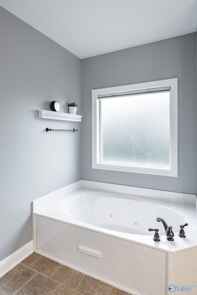 Building Photo - 126 Autumn Wind Dr