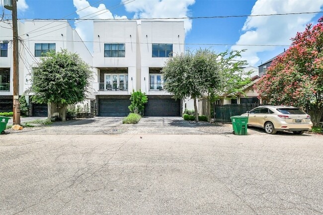 Building Photo - 1806 Ridgewood St