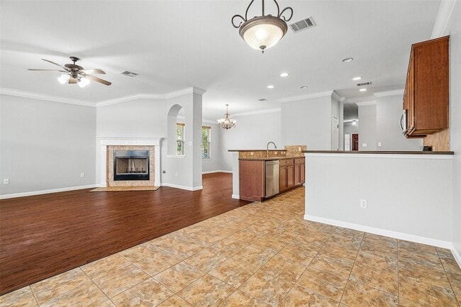 Building Photo - 2505 Rusk Ct