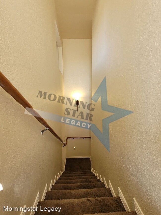 Building Photo - 4 br, 3 bath House - 4230 Tellbrook Rd