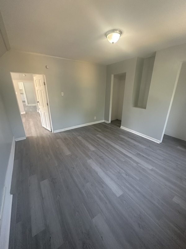 Building Photo - 2056 W 95th St