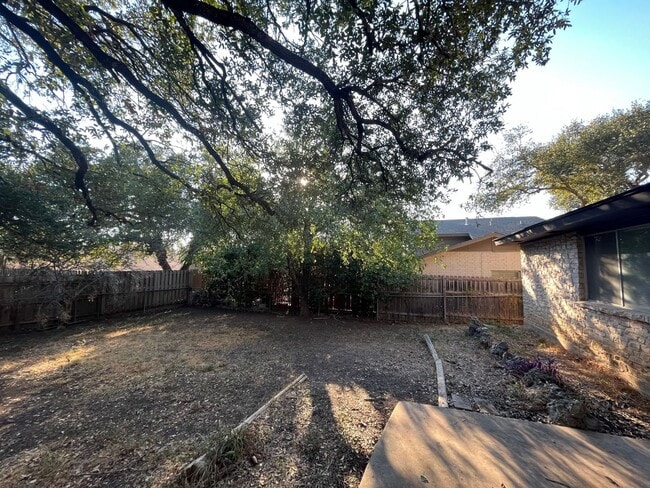 Building Photo - 4526 Maybrook Woods St