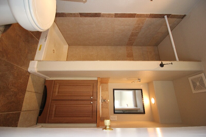 Building Photo - 2232 10th Ave