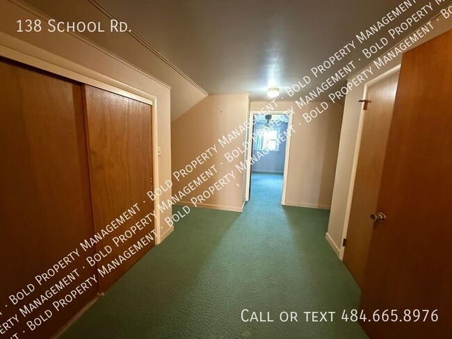 Building Photo - 138 School Rd